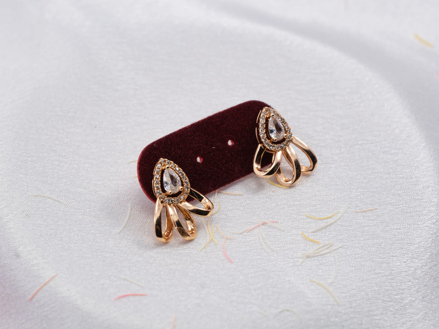 Gold-Plated Zircon Diamond Necklace Set for Women- 014 - GoScarlet