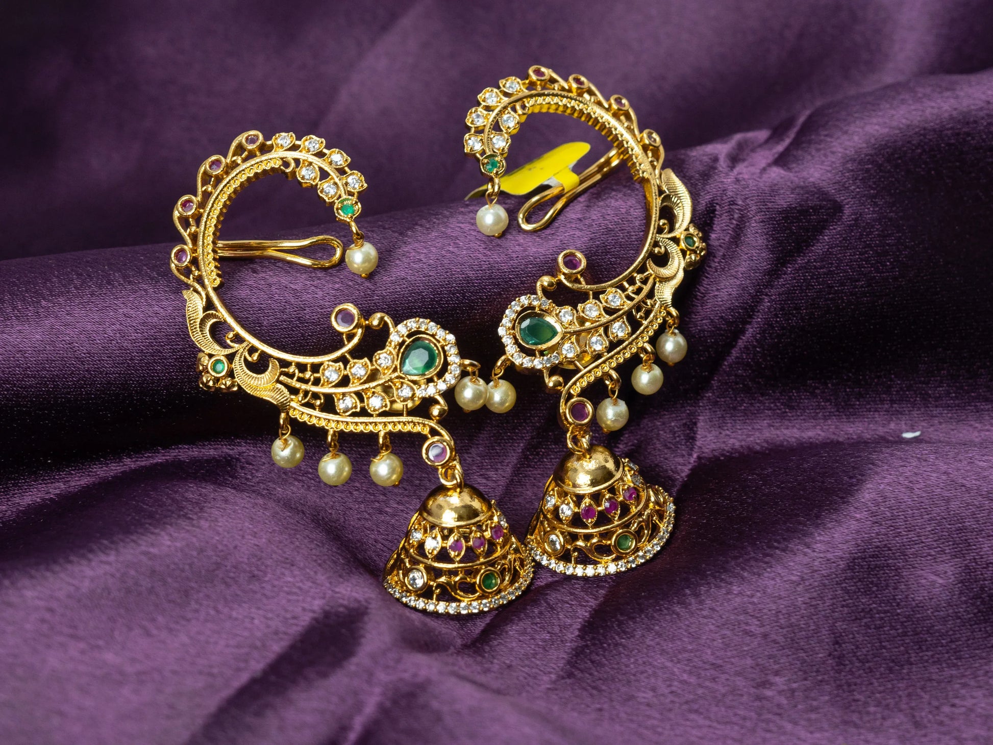Gold-Plated Bridal Jumkas Earrings for Women-002.