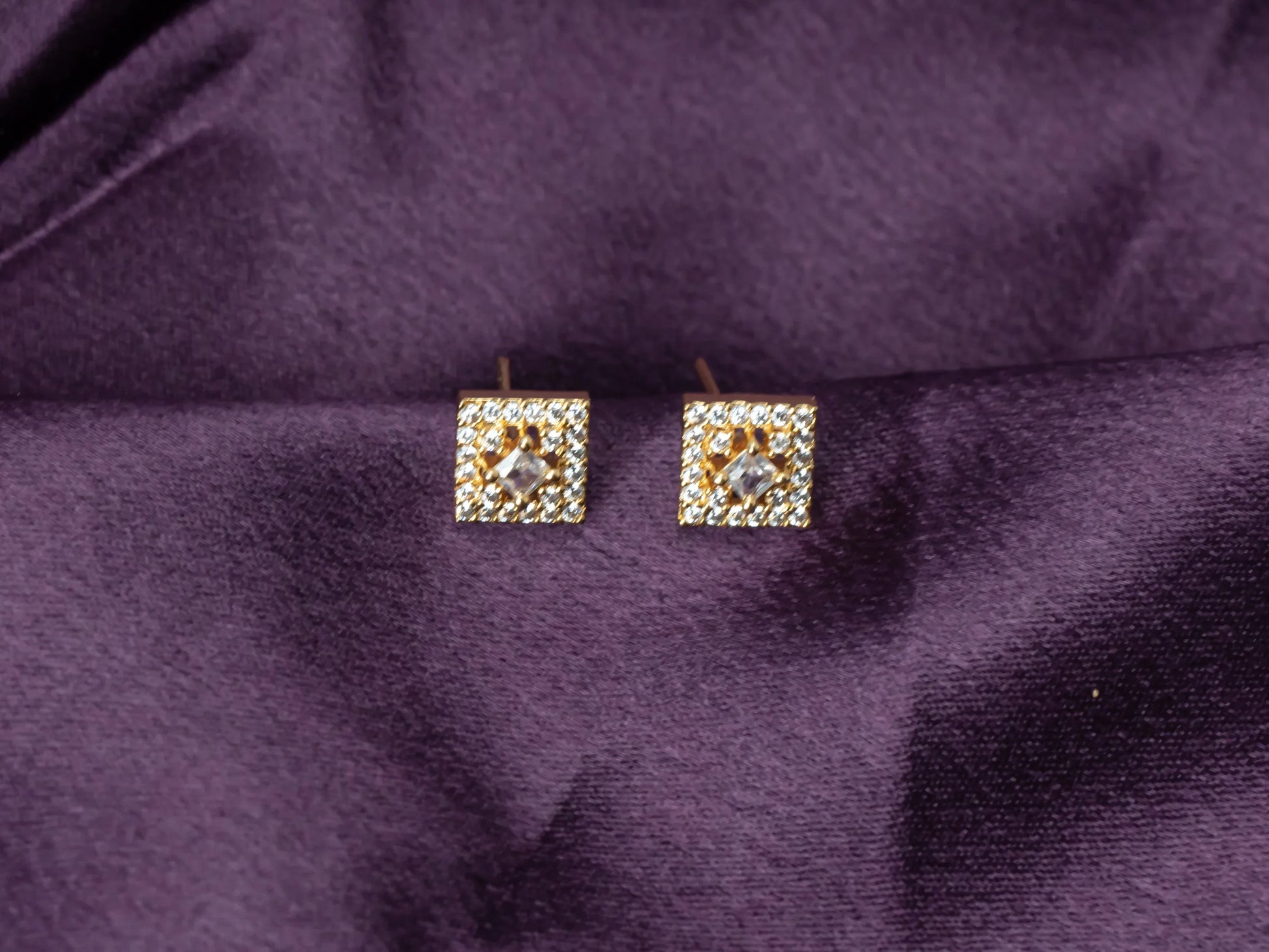 Gold-Plated Zircon Stud Earrings for Women- 007.